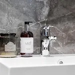 Levin Lyhty Cia C1 By Hilla *