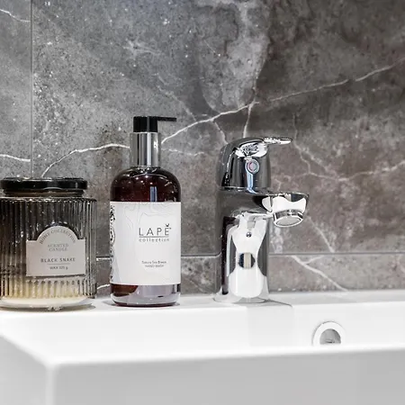 Levin Lyhty Cia C1 By Hilla *