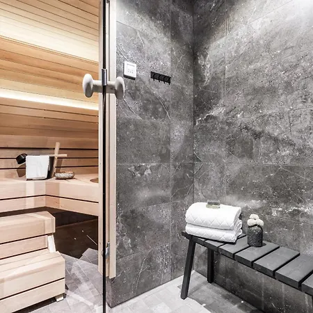 Levin Lyhty Cia C1 By Hilla 基蒂莱