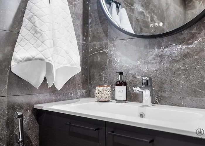 Levin Lyhty Cia C1 By Hilla 公寓